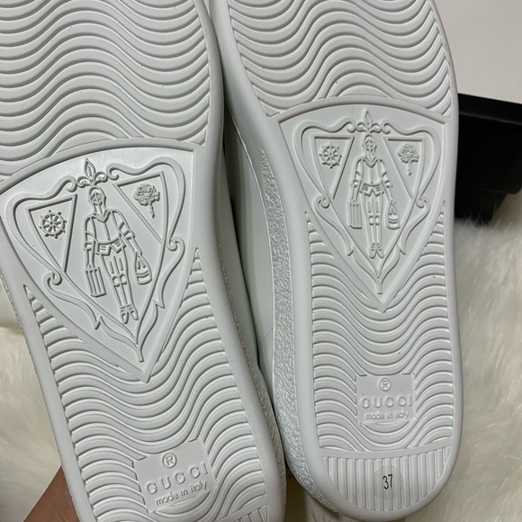 ❣️SOLD❣️Brand New Gucci Interlocking G Sneakers - Picture 8 of 8